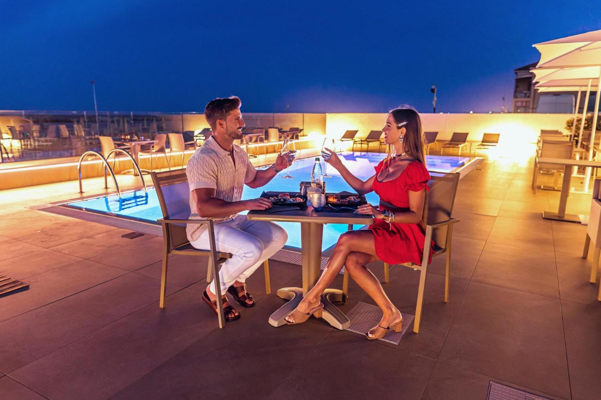You & Me Beach Hotel Rimini Exterior photo