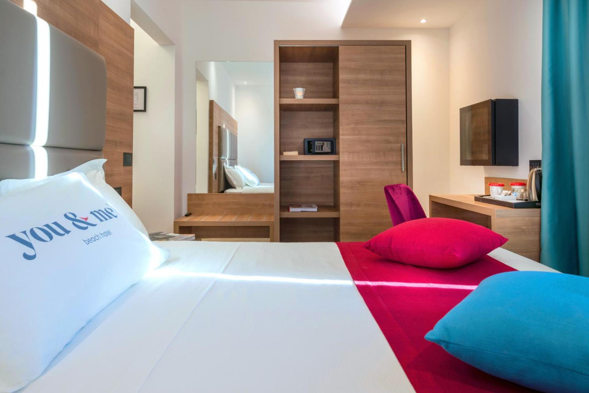You & Me Beach Hotel Rimini Exterior photo